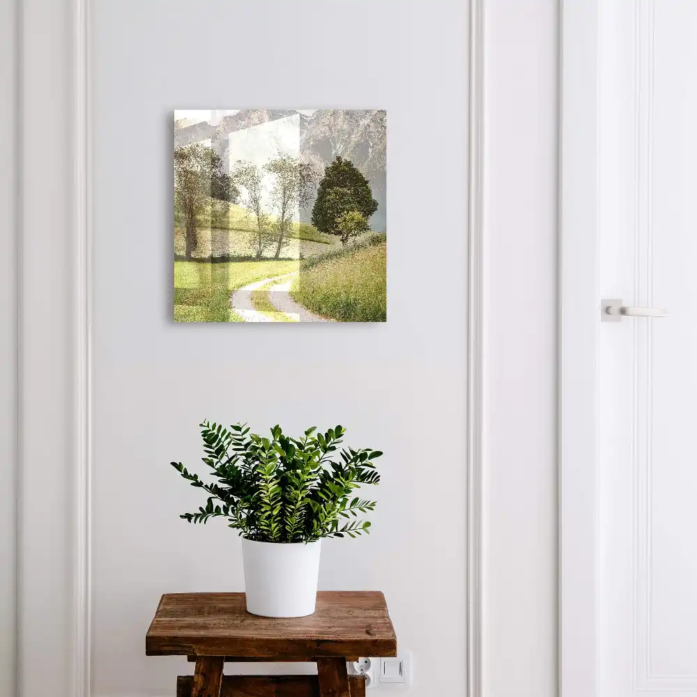 Boîte à clés murale montagnes et arbres dans la paix de la nature