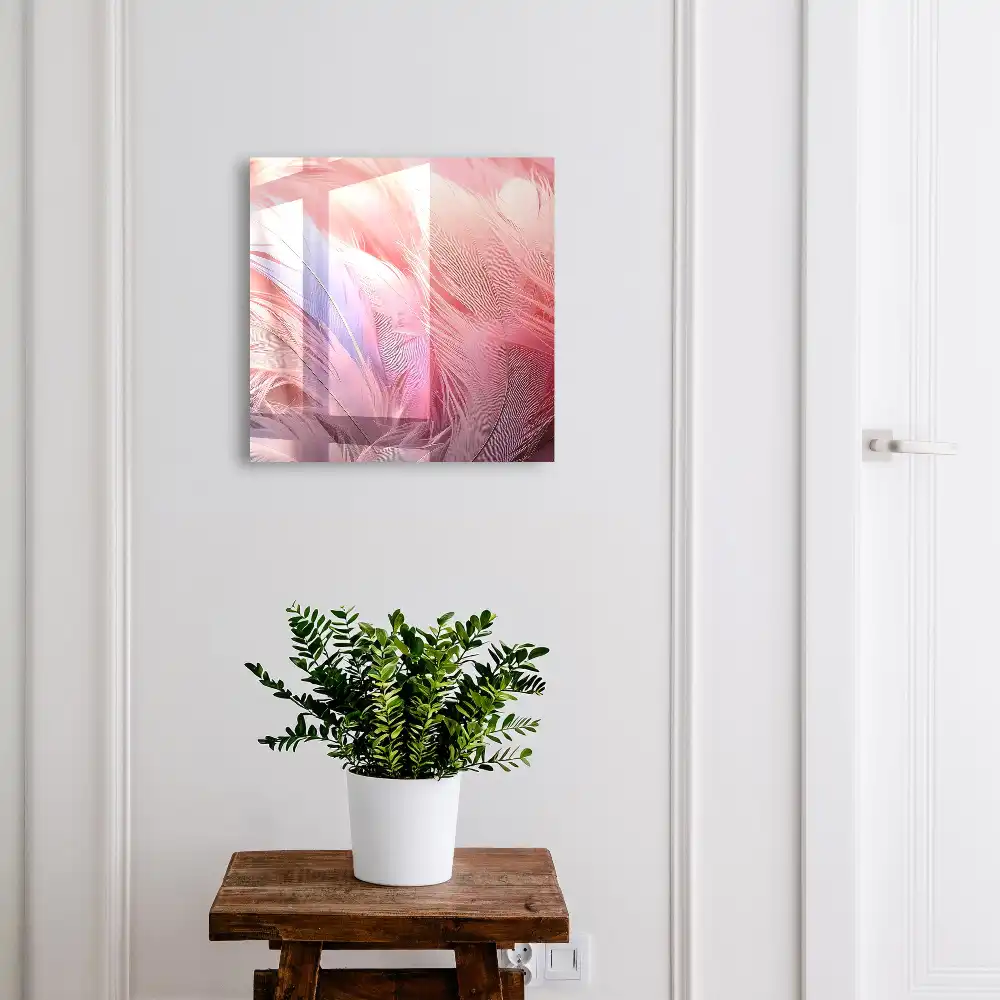 Boîte à clés plumes aux teintes pastel de rose et de bleu