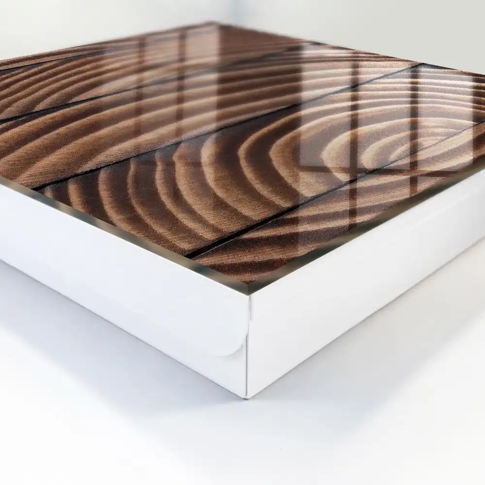 Boîte à clés motif bois naturel dans des tons chauds