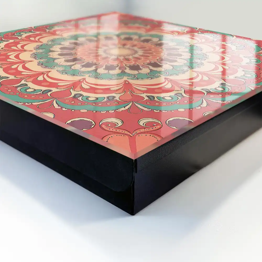 Armoire à clés mandala aux détails saisissants et aux motifs harmonieux