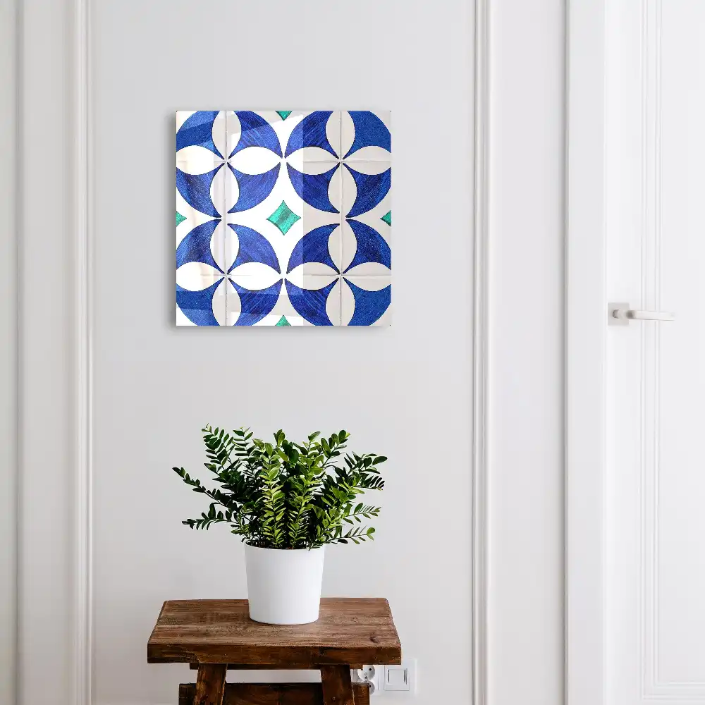 Armoire à clés motifs géométriques dans les tons bleu-vert