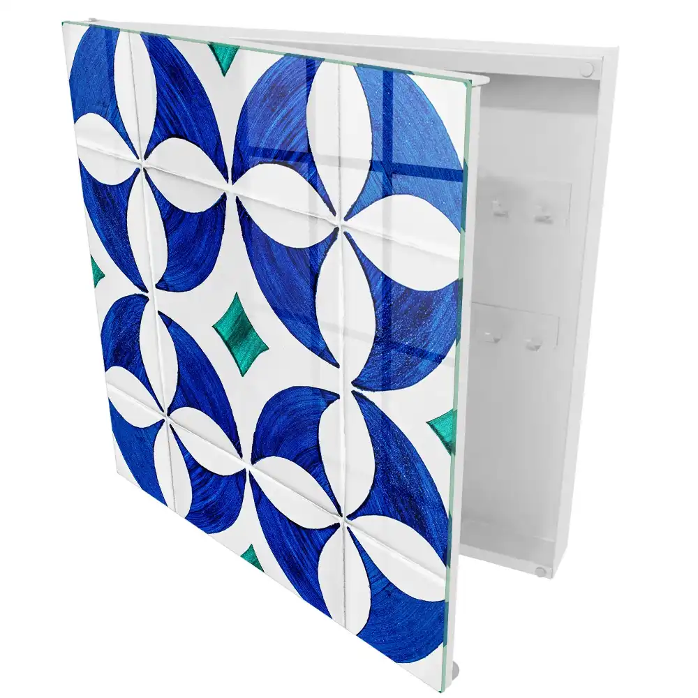 Armoire à clés motifs géométriques dans les tons bleu-vert