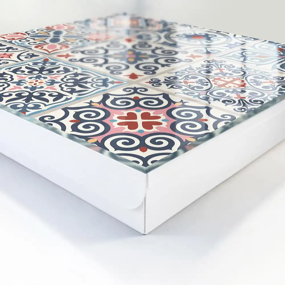 Armoire à clés motifs de mosaïque colorés et riches en détails