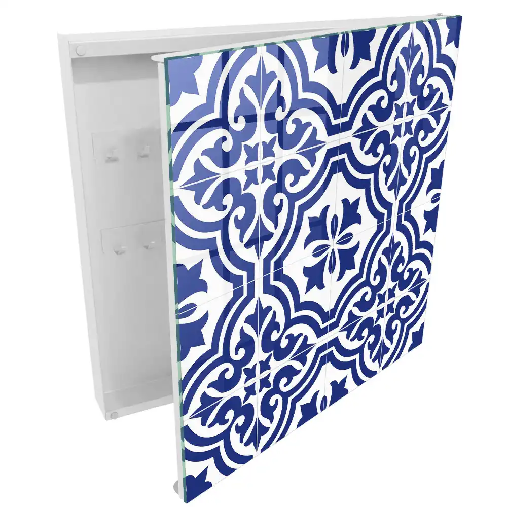Boîte à clés murale motif traditionnel dans les tons bleus et blancs