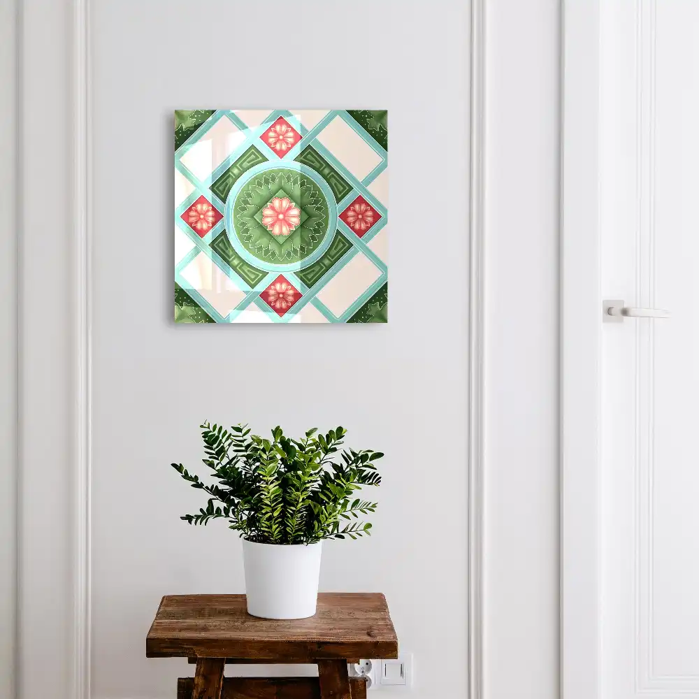 Boîte à clés motifs géométriques avec des fleurs vertes rouges et bleues