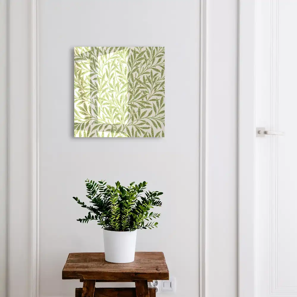 Armoire à clés feuilles vertes sur fond crème élégance