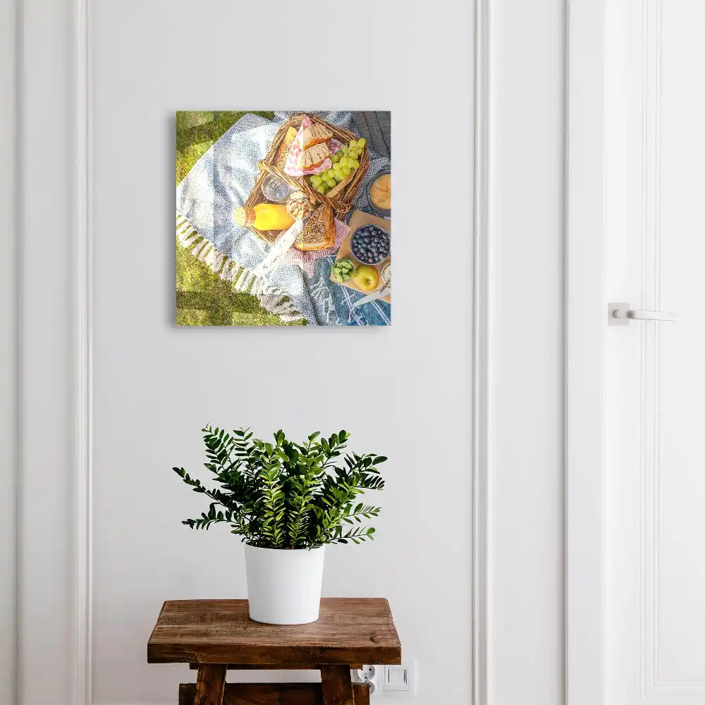 Armoire à clés un pique-nique sur l'herbe rempli de friandises