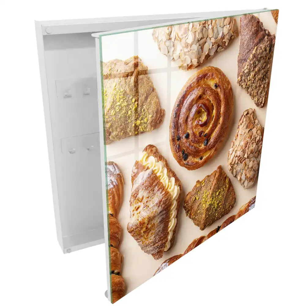 Boîte à clés murale les pâtisseries à la crème et aux amandes sont délicieuses
