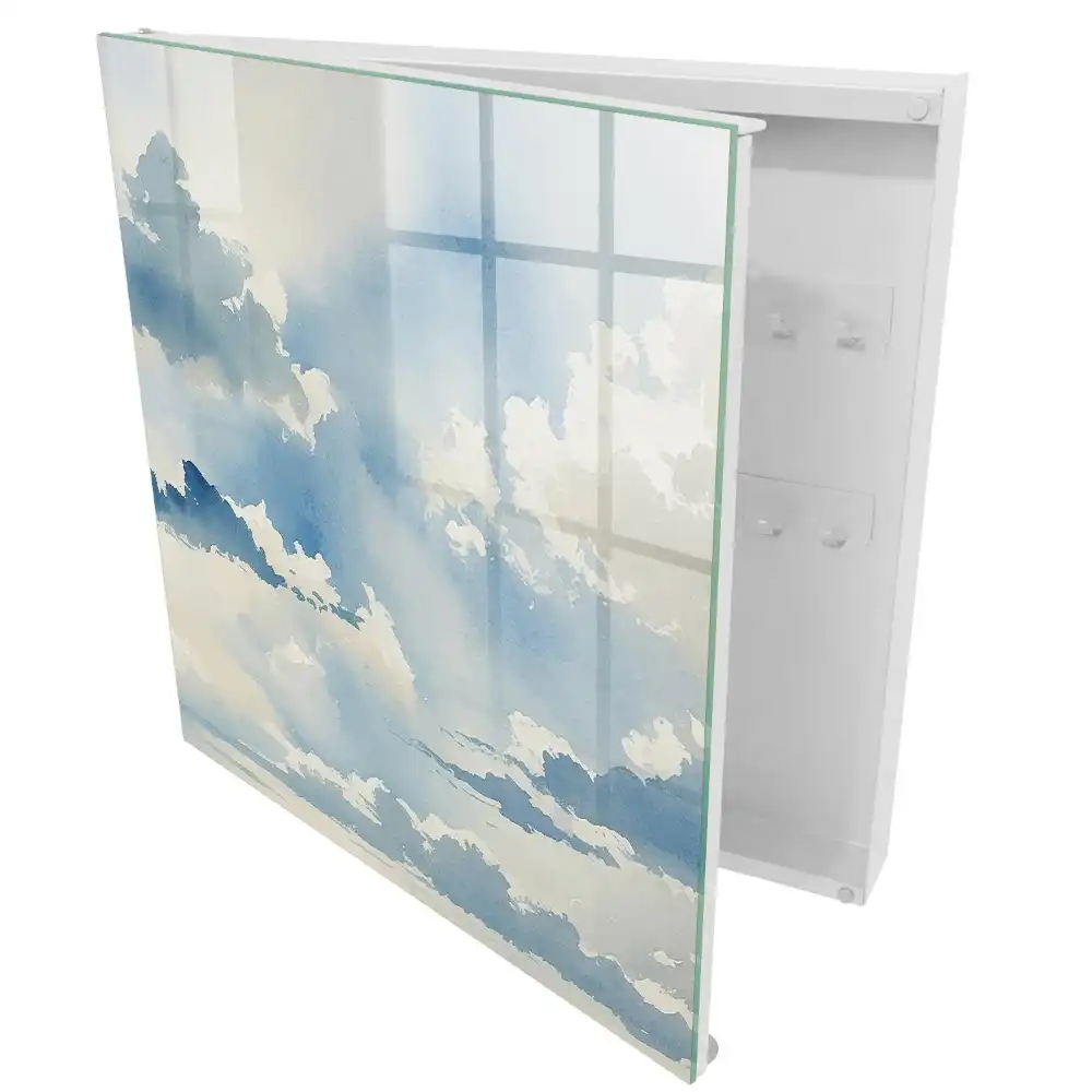 Boîte à clés vaste ciel avec des nuages ​​aux nuances de bleu