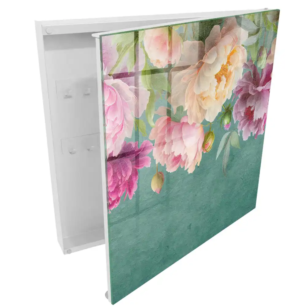 Armoire à clés des fleurs sur fond vert pleines de délicatesse