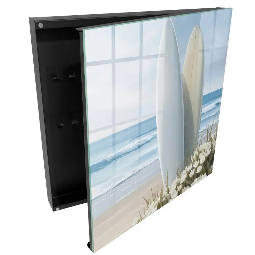 Armoire à clés planches de surf sur une plage en fleurs