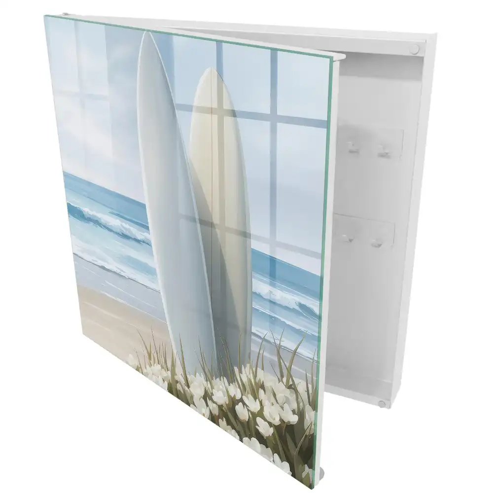 Armoire à clés planches de surf sur une plage en fleurs
