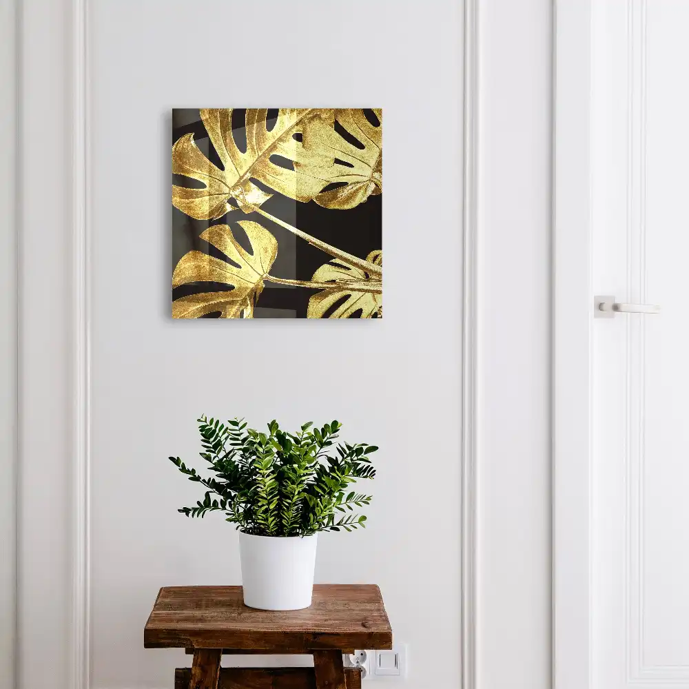 Armoire à clés feuilles élégantes sur fond noir