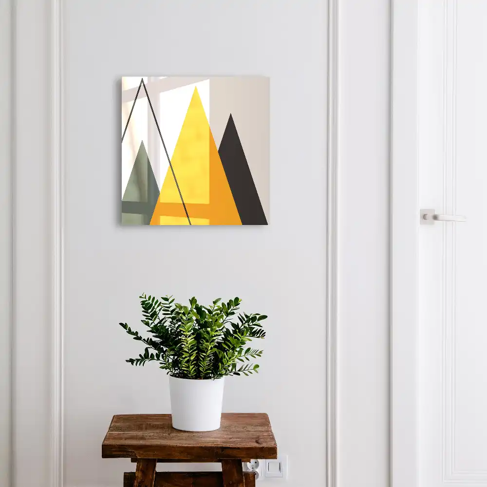 Armoire à clés triangles géométriques et couleurs variées