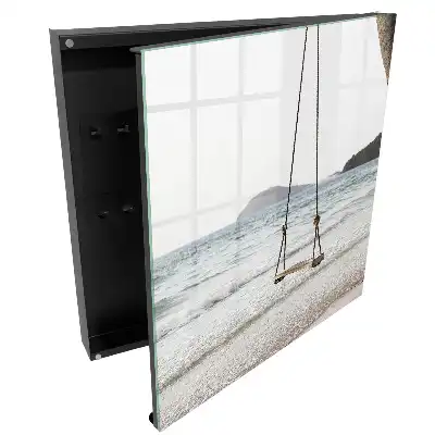 Boîte à clés murale une plage charmante avec une balançoire au bord de la mer