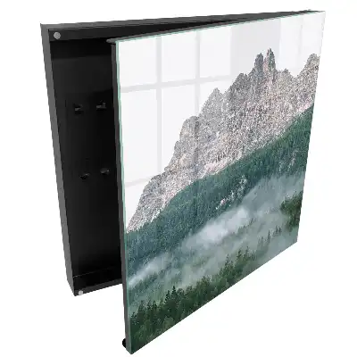 Boîte à clés murale montagnes et forêts enveloppées de brouillard