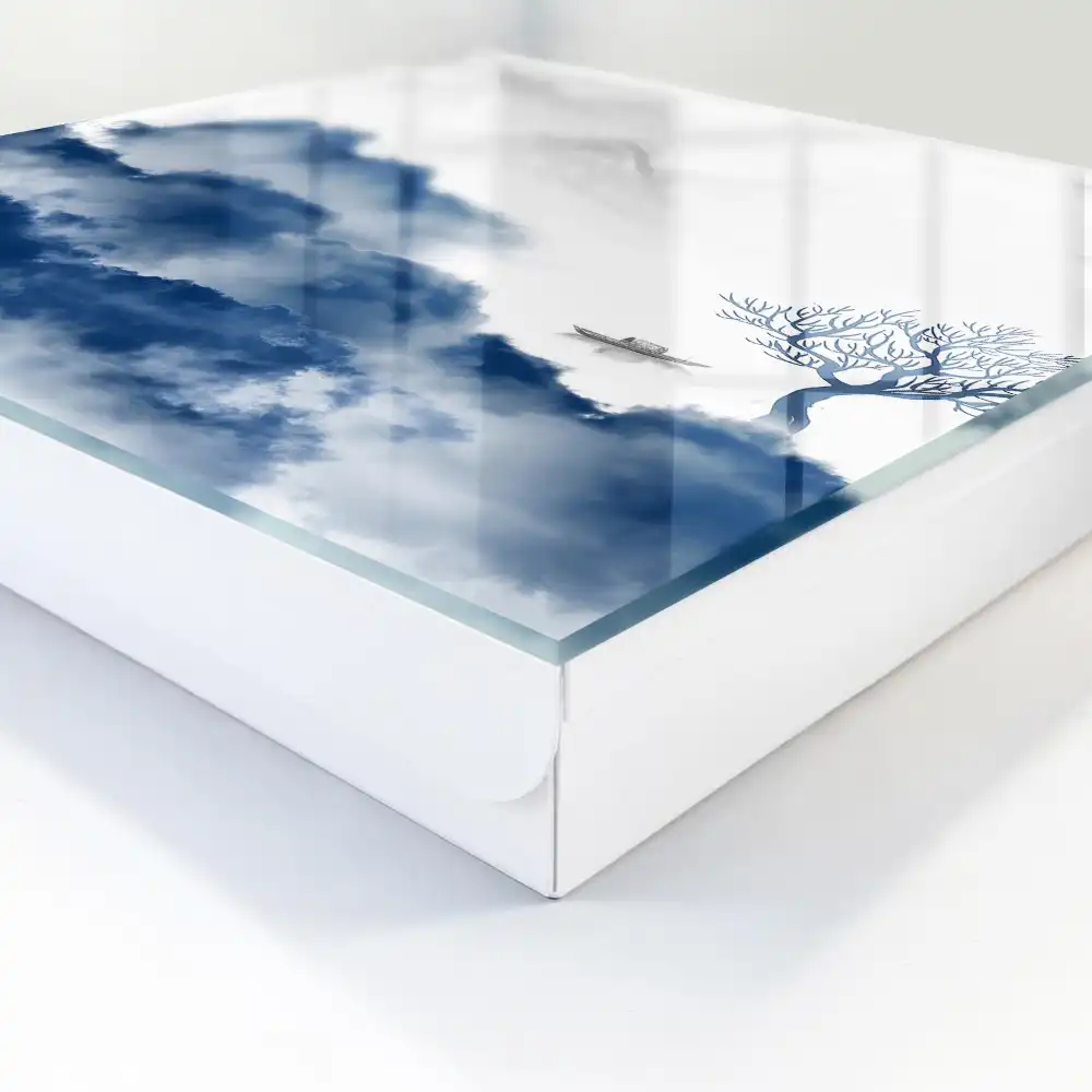 Boîte à clés montagnes délicates et nuages ​​bleus