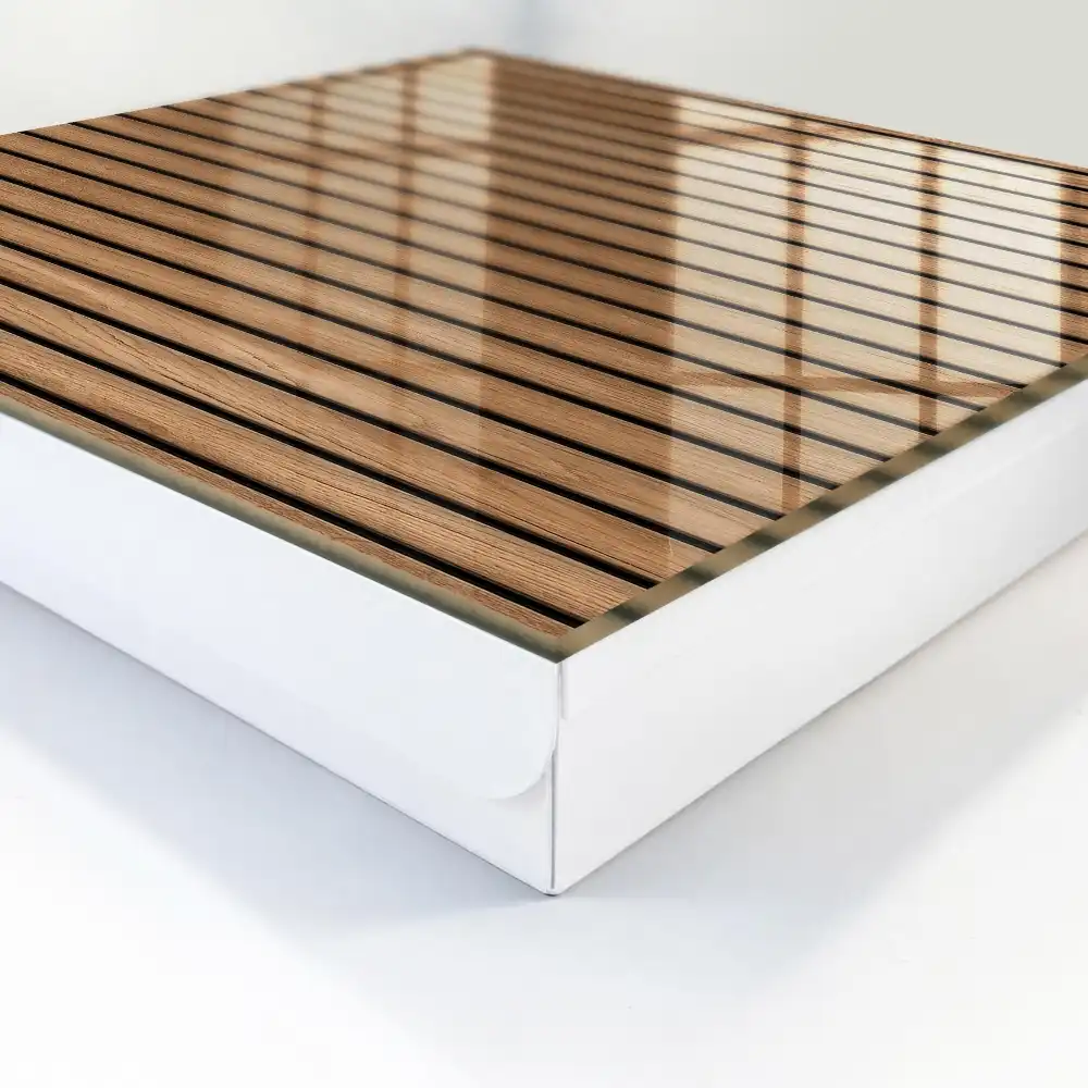 Boîte à clés panneaux horizontaux en bois aux tons naturels