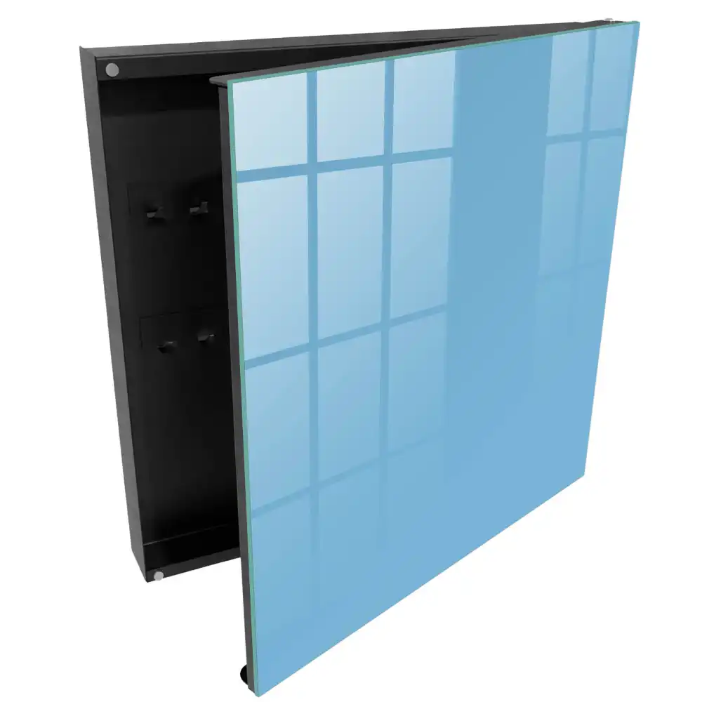 Armoire à clés fond bleu uni calme élégance