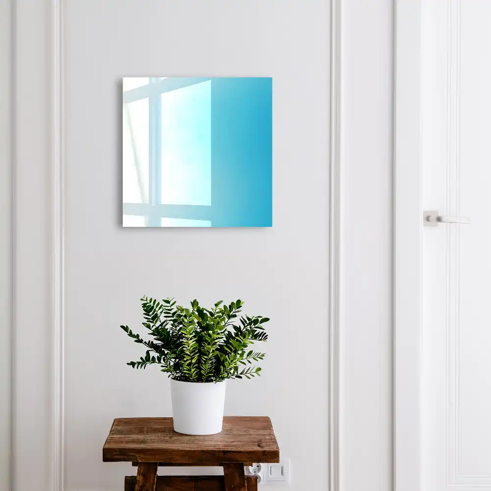 Armoire à clés un doux dégradé de bleu crée la tranquillité.