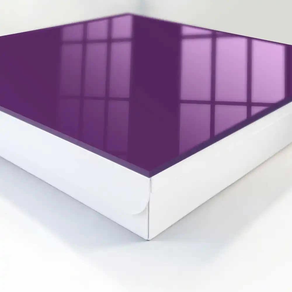 Armoire à clés espace moderne minimaliste violet