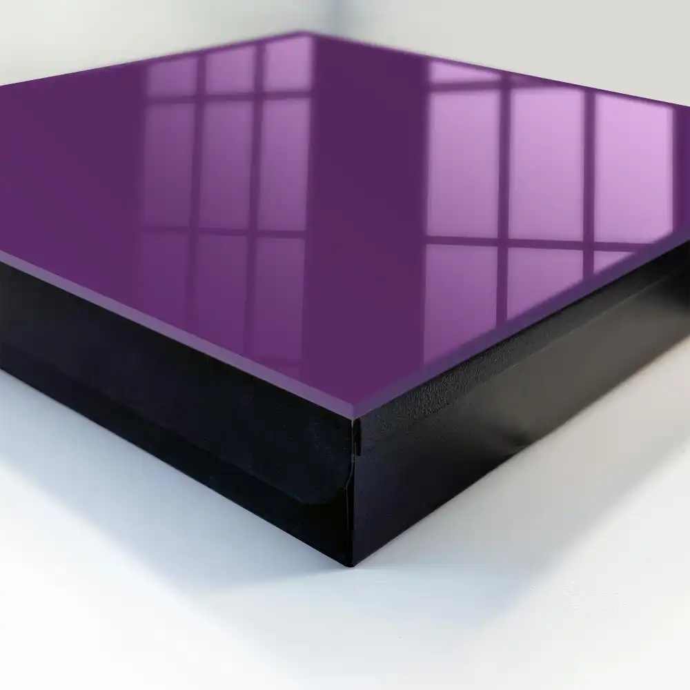 Armoire à clés espace moderne minimaliste violet