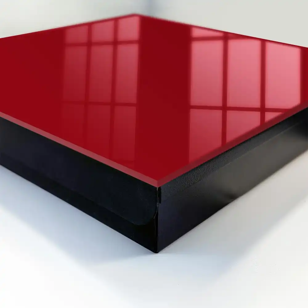 Boîte à clés teinte bordeaux unie style minimaliste