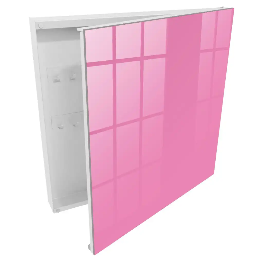 Armoire à clés surface pastel sans décorations superflues