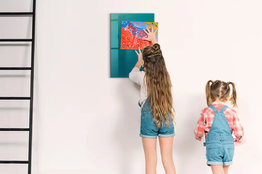 Tableau magnétique effaçable avec figures géométriques
