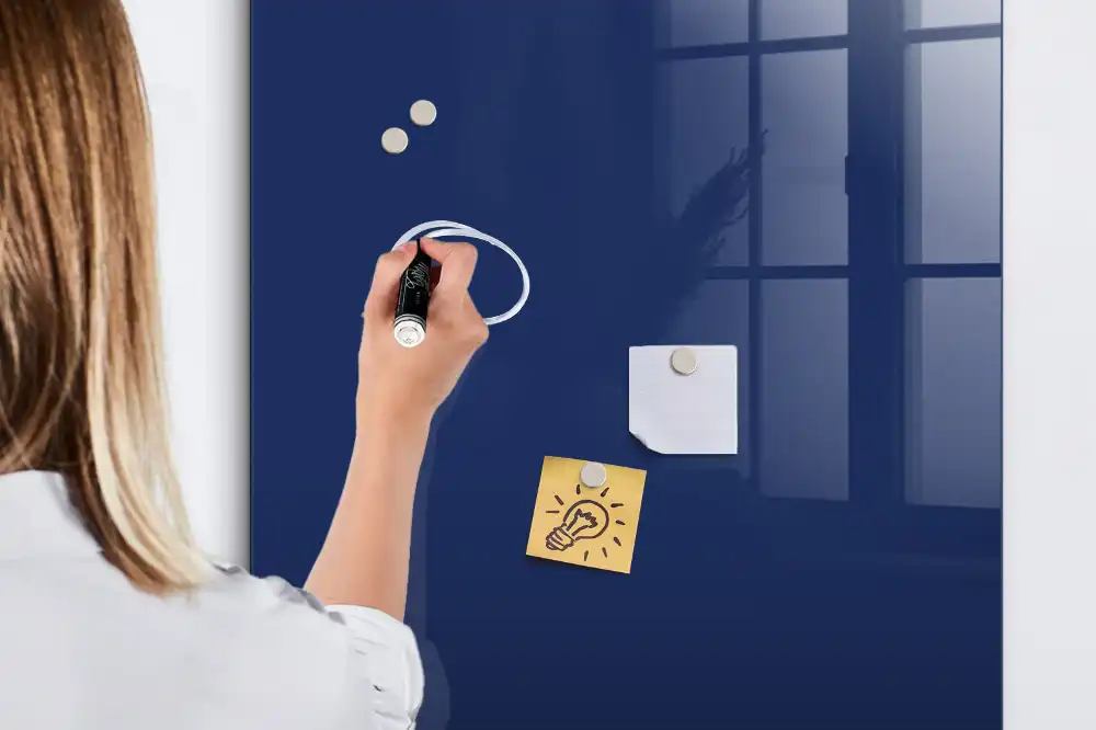 Tableau magnétique effaçable bleu marine