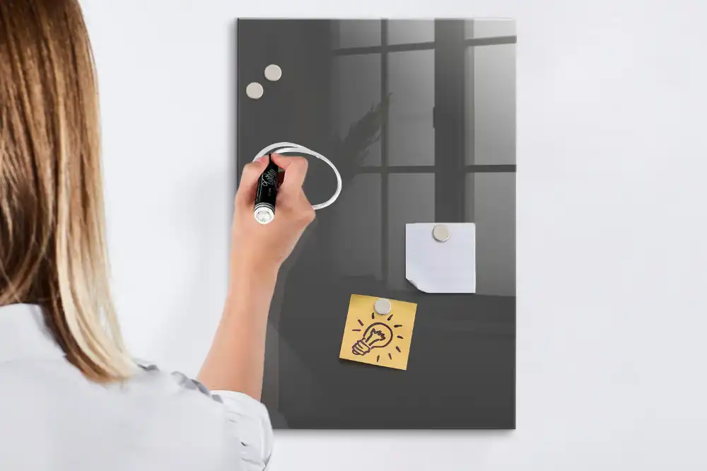 Tableau effaçable magnétique gris