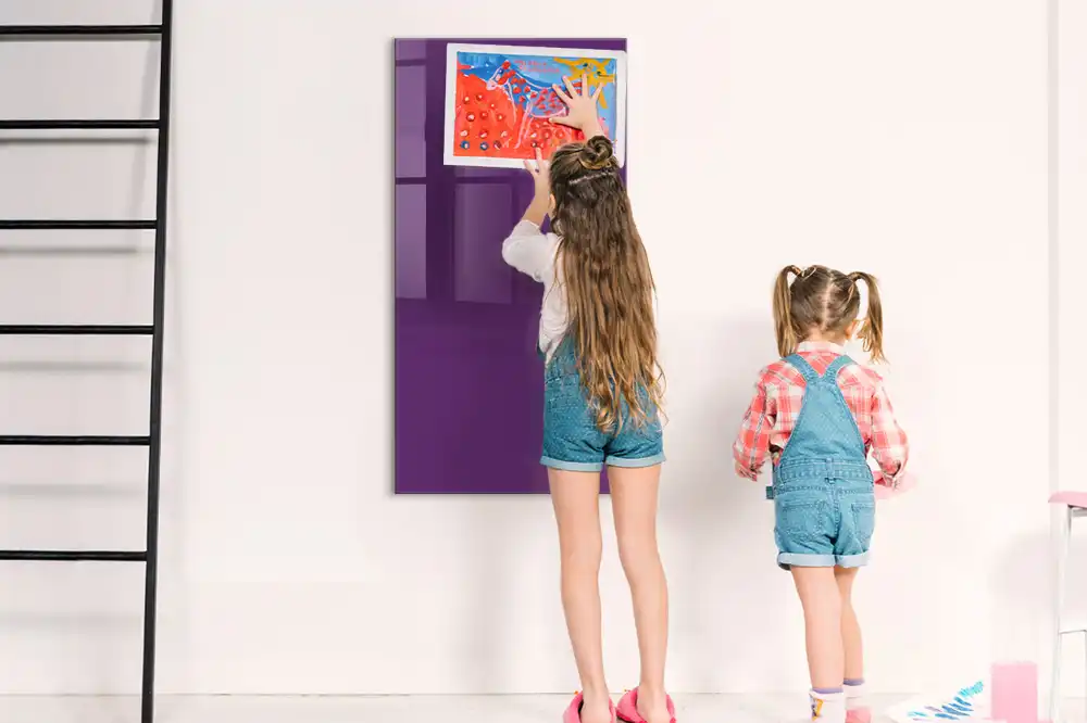 Tableau magnétique effaçable violet