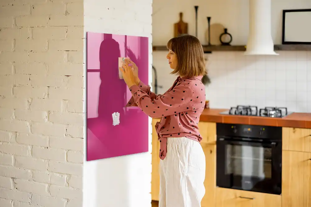 Tableau magnétique effaçable rose intense