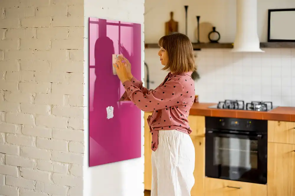 Tableau magnétique effaçable rose intense