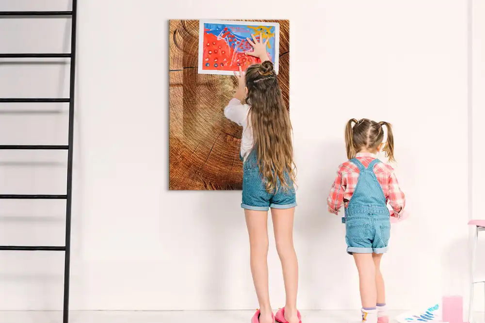 Tableau magnétique effaçable en forme de tronc d'arbre