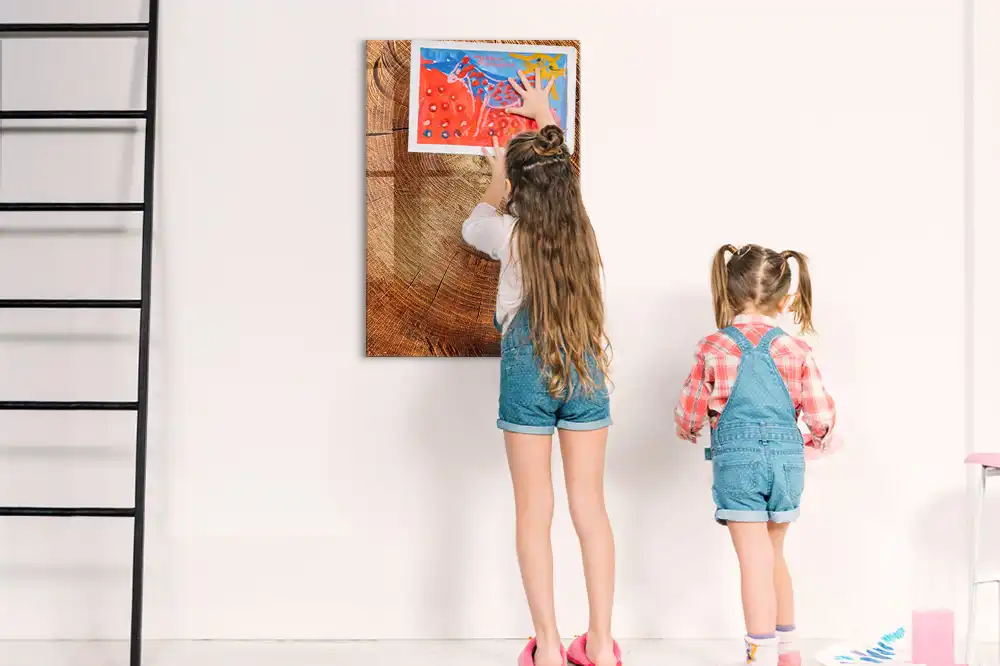 Tableau magnétique effaçable en forme de tronc d'arbre