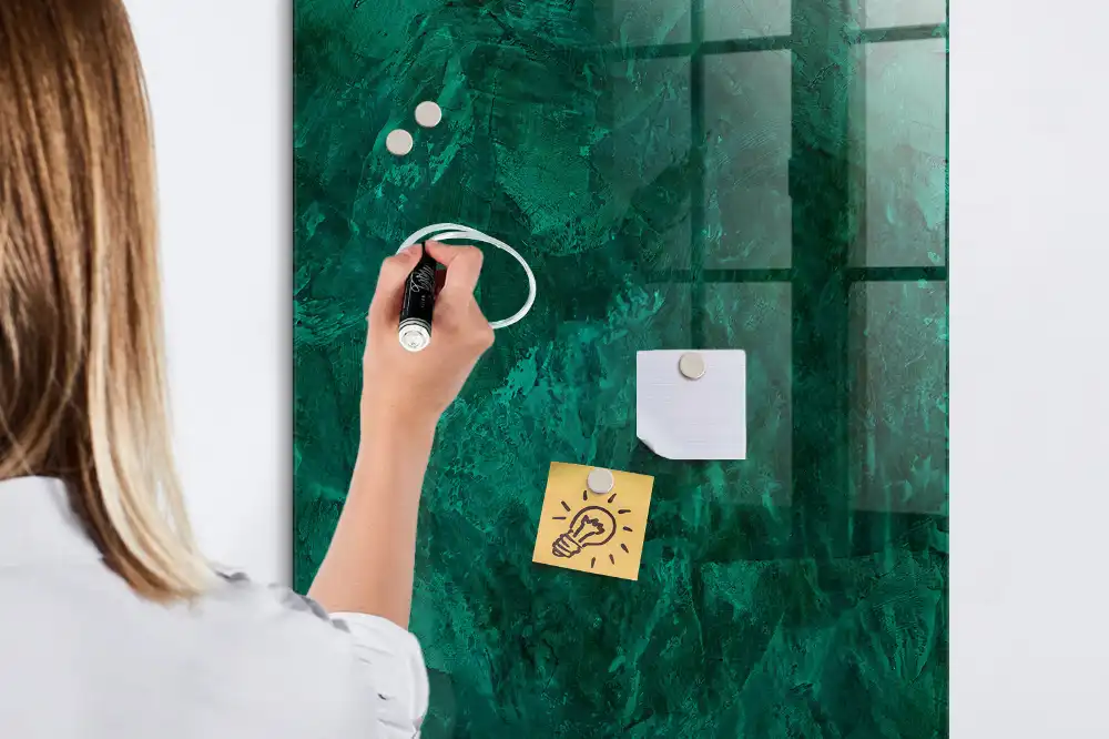 Tableau magnétique effaçable à sec surface émeraude