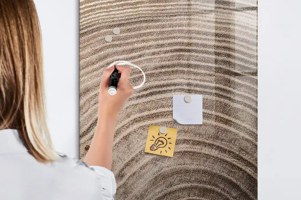 Tableau magnétique effaçable avec anneaux en bois
