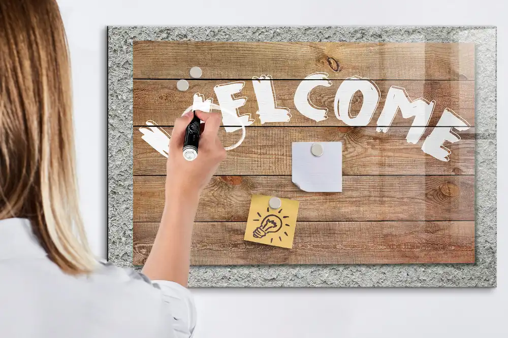 Tableau blanc magnétique effaçable à sec pour accueil