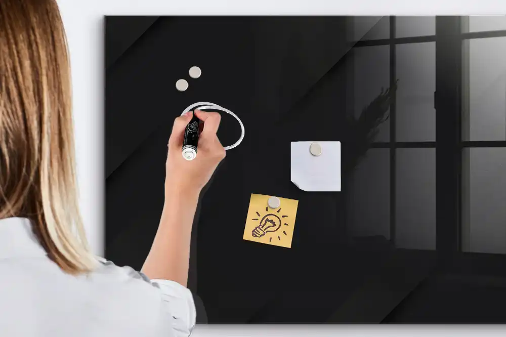 Tableau magnétique pour dessin à motif sombre pour mur