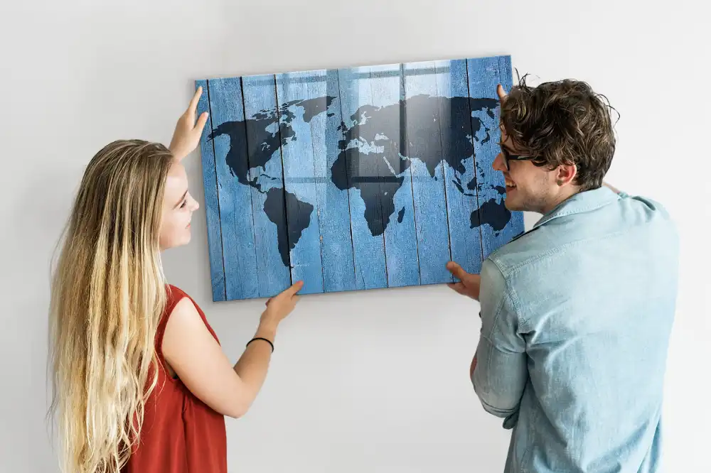 Tableau magnétique carte du monde sur bois avec feutre