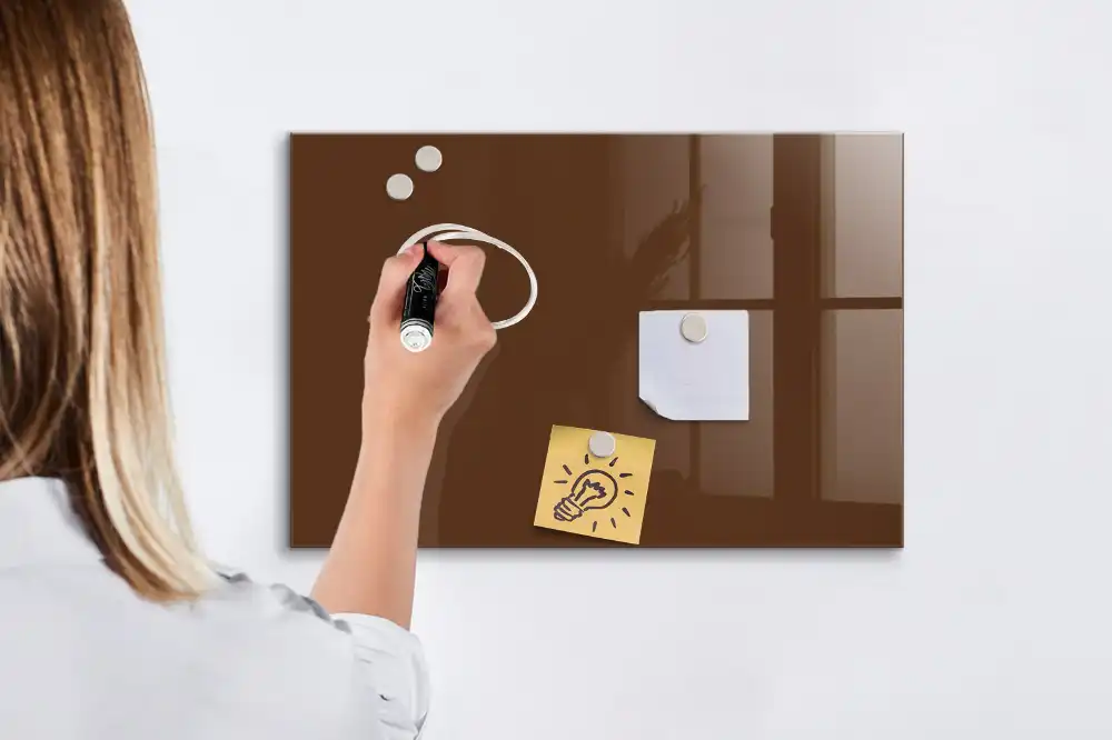 Tableau magnétique pour dessin de couleur brune