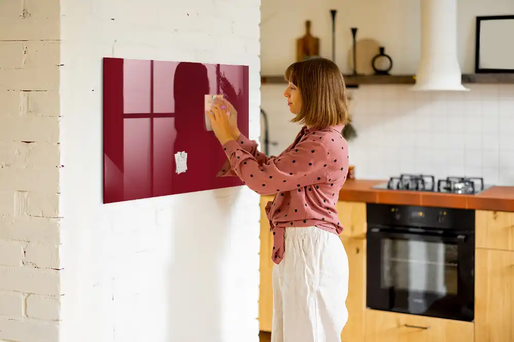 Tableau magnétique avec feutre bordeaux