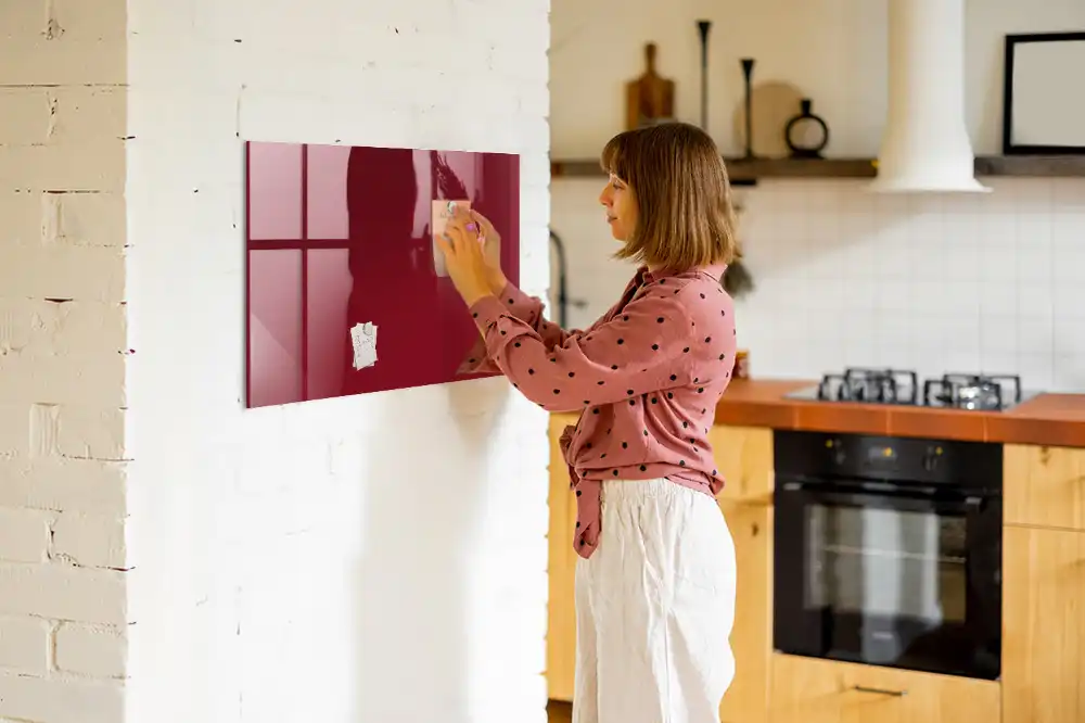 Tableau magnétique avec feutre bordeaux