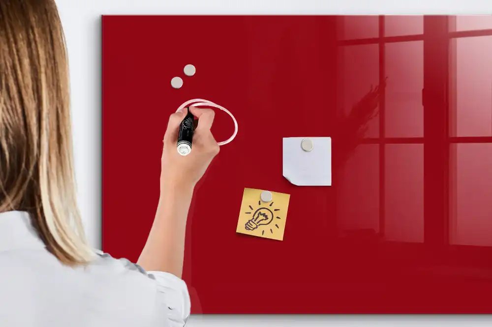 Tableau blanc magnétique effaçable à sec rouge