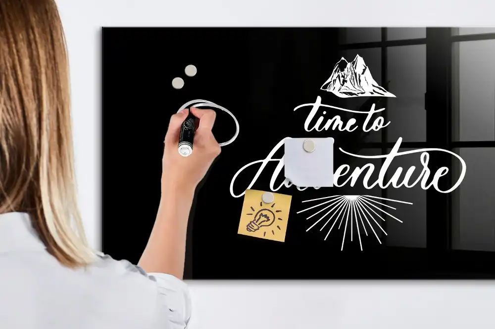 Tableau blanc magnétique effaçable à sec exploration
