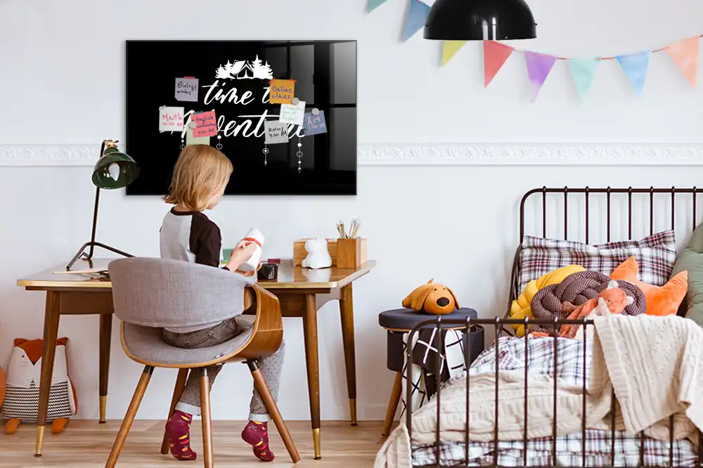 Tableau magnétique L'heure est à l'aventure avec feutre