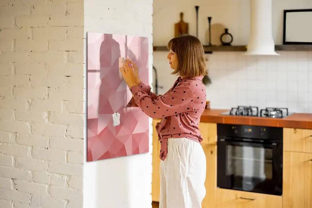 Tableau magnétique effaçable à motifs triangles abstraits