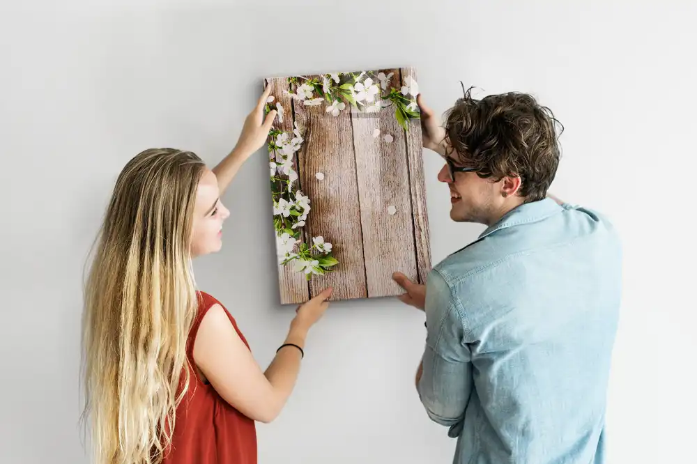 Tableau magnétique effaçable à motif de fleurs sur fond effet bois