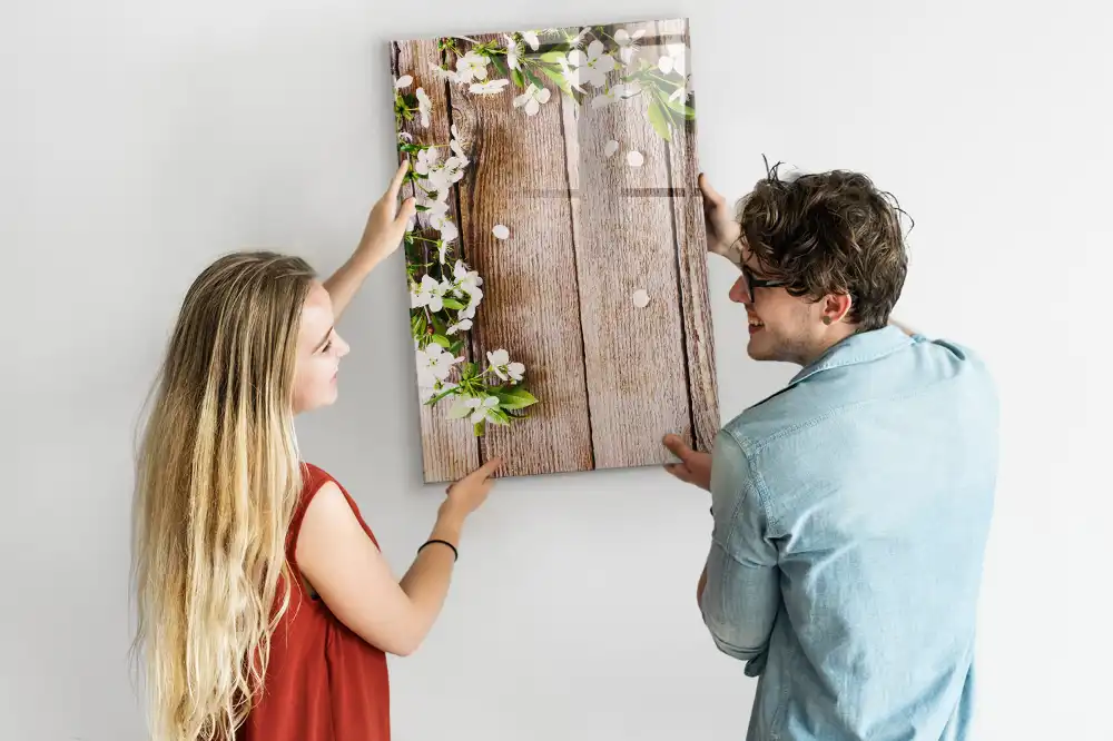 Tableau magnétique effaçable à motif de fleurs sur fond effet bois
